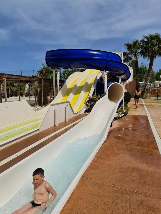 Hotel Les sables du midi à Valras-Plage Extérieur photo