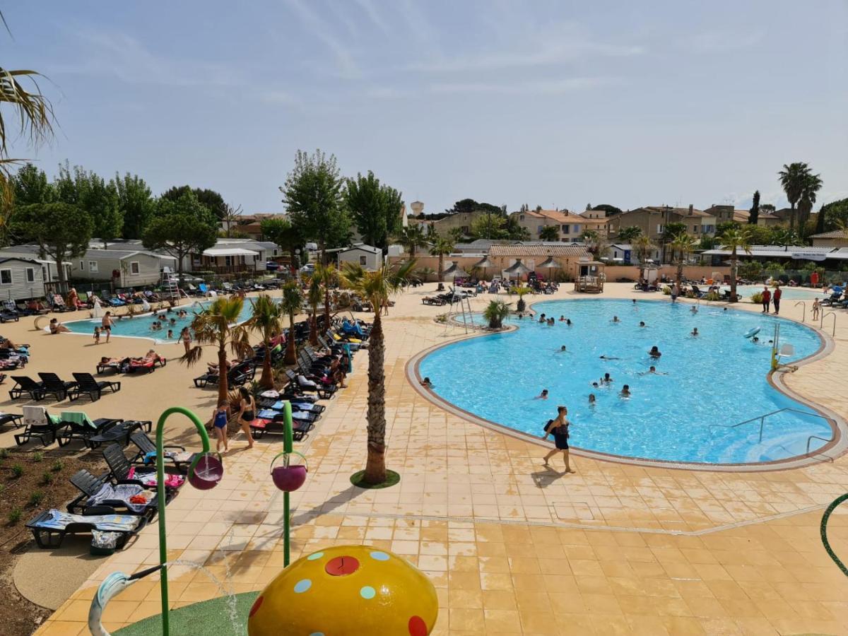 Hotel Les sables du midi à Valras-Plage Extérieur photo