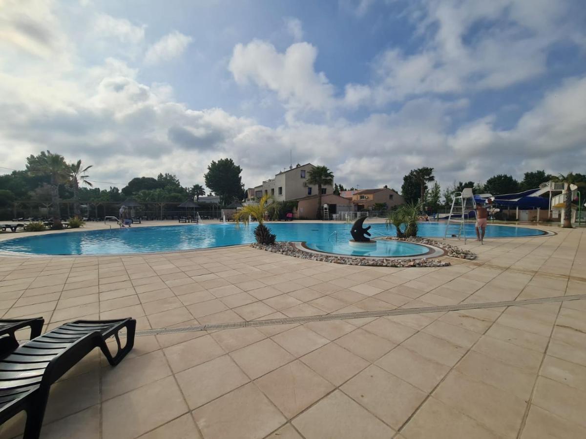 Hotel Les sables du midi à Valras-Plage Extérieur photo