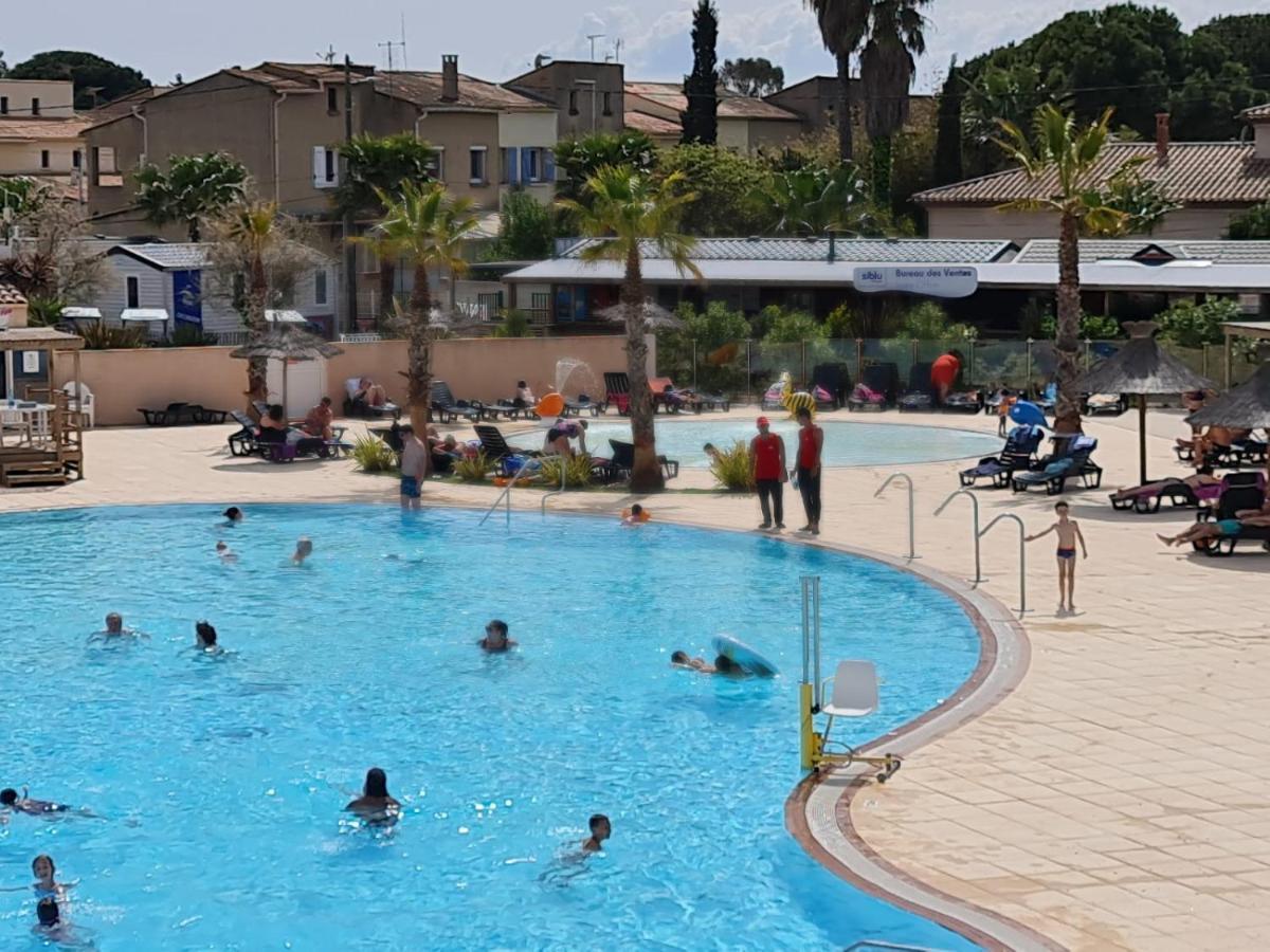 Hotel Les sables du midi à Valras-Plage Extérieur photo