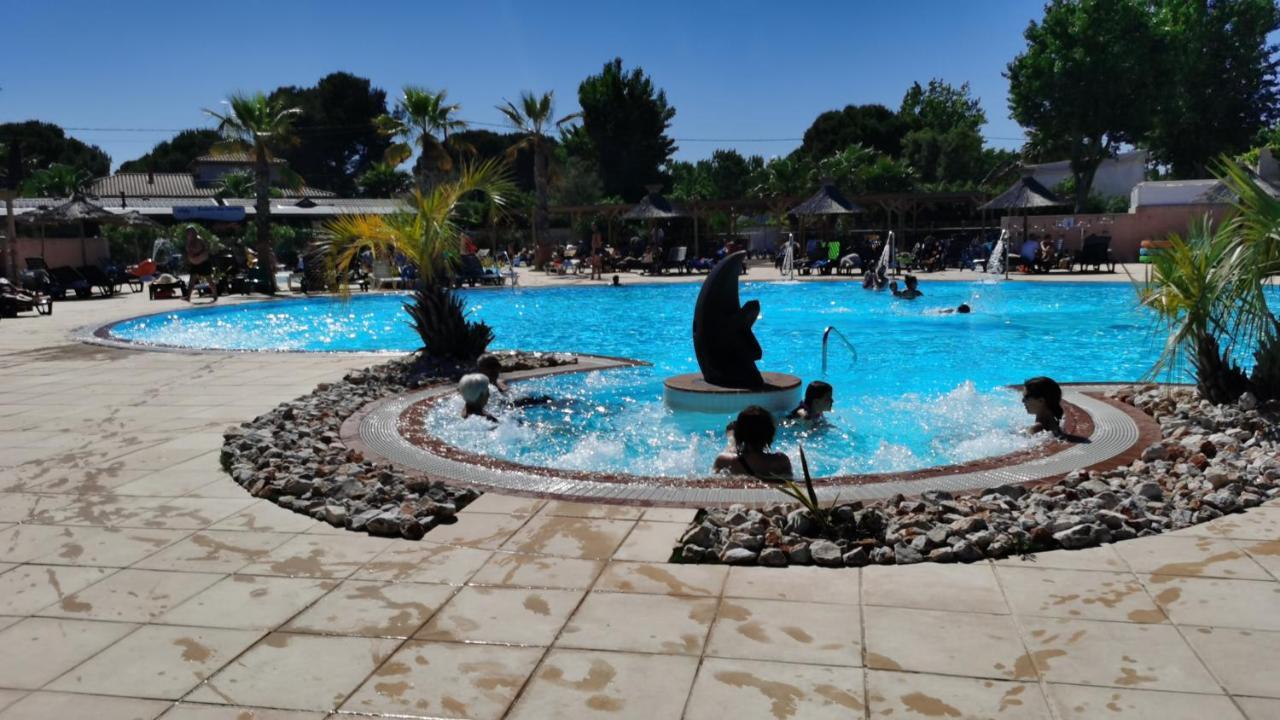 Hotel Les sables du midi à Valras-Plage Extérieur photo